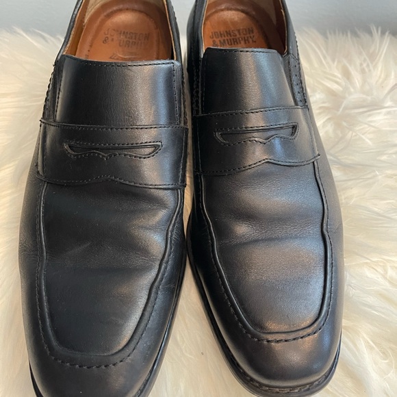 JOHNSTON MURPHY MADDOX MEN'S  BLACK LEATHER PENNY LOAFERS   XC4 SIZE 8 M - Picture 4 of 12
